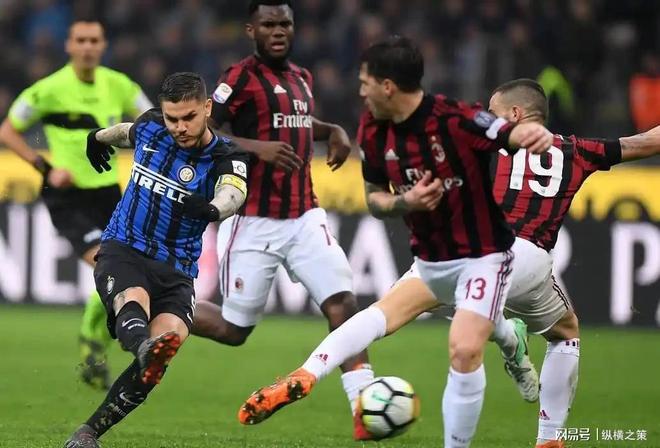包含赛地聚焦——荷甲国际比赛日热度飙升；AC米兰主帅复盘；态度坚定；纪律约束更严格的词条